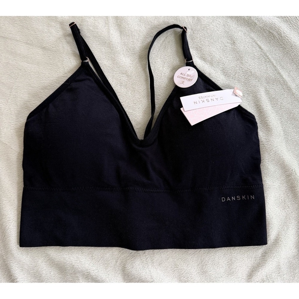 Danskin Intimates Bra Removable Pads WireLess Racer back Strap Size Medium NWT